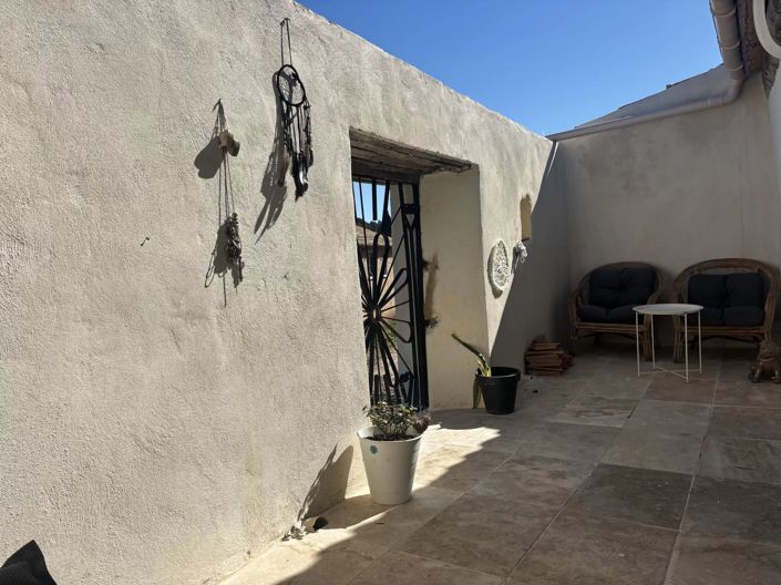 Image No.1-3 Bed House for sale