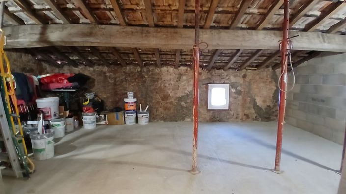 Image No.13-3 Bed House for sale