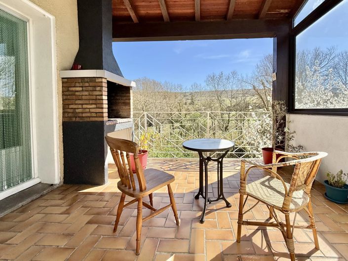 Image No.1-5 Bed House for sale