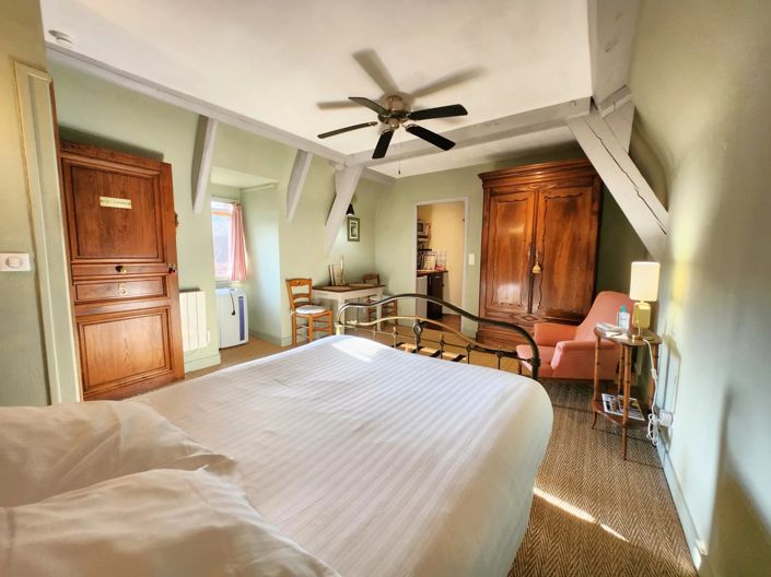 Image No.10-House for sale