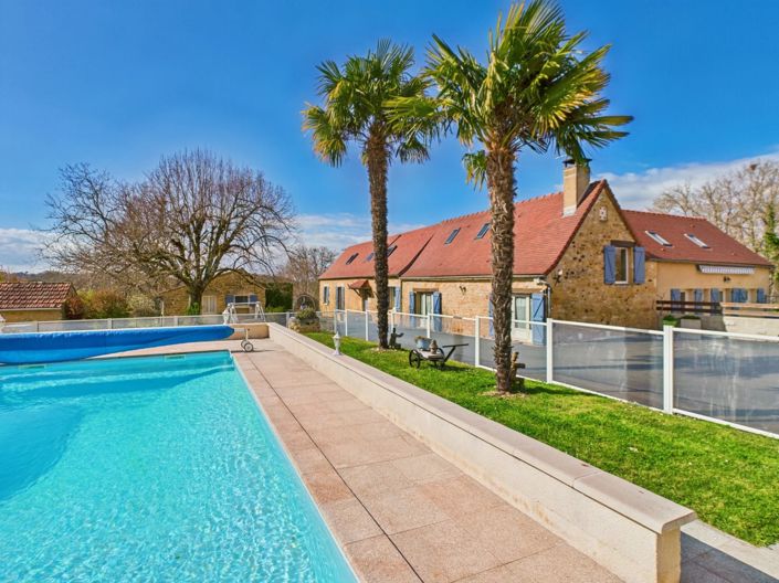 Image No.2-9 Bed House for sale