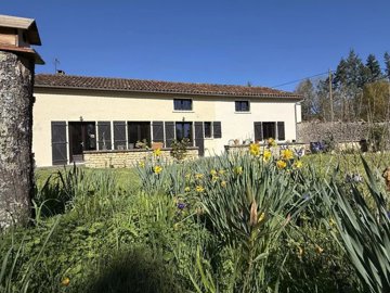 1 - Saint-Gourson, House