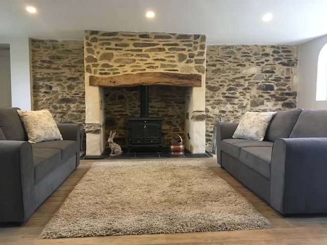 Image No.4-7 Bed House for sale