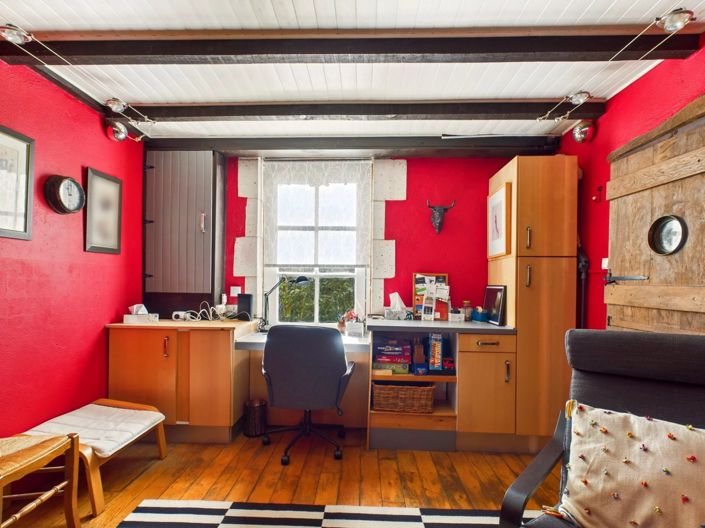 Image No.8-4 Bed Village House for sale