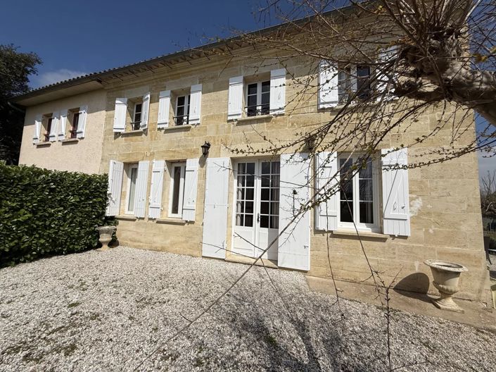Image No.1-5 Bed House for sale