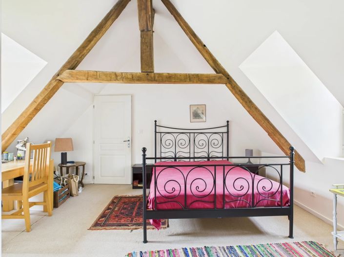 Image No.10-4 Bed Farmhouse for sale