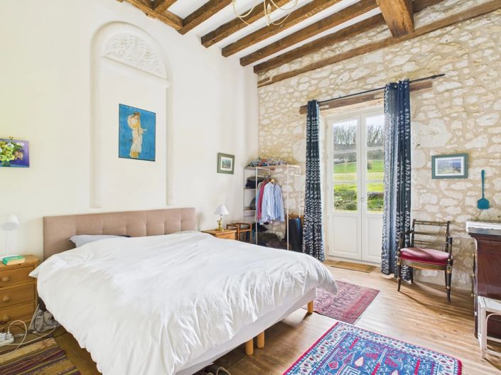 Image No.7-4 Bed Farmhouse for sale