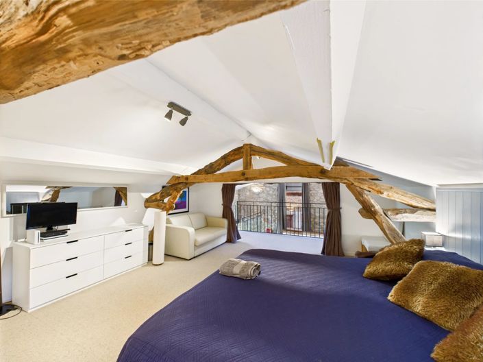 Image No.9-4 Bed House for sale