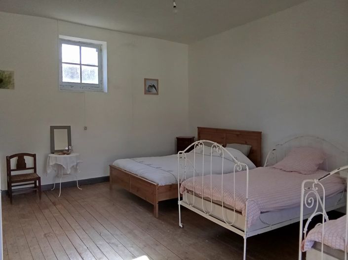 Image No.13-Maison de village de 2 chambres à vendre à Lussac-les-Églises