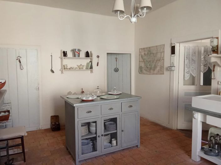 Image No.1-2 Bed Village House for sale