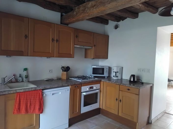 Image No.7-8 Bed House for sale