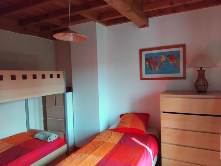 Image No.11-8 Bed House for sale