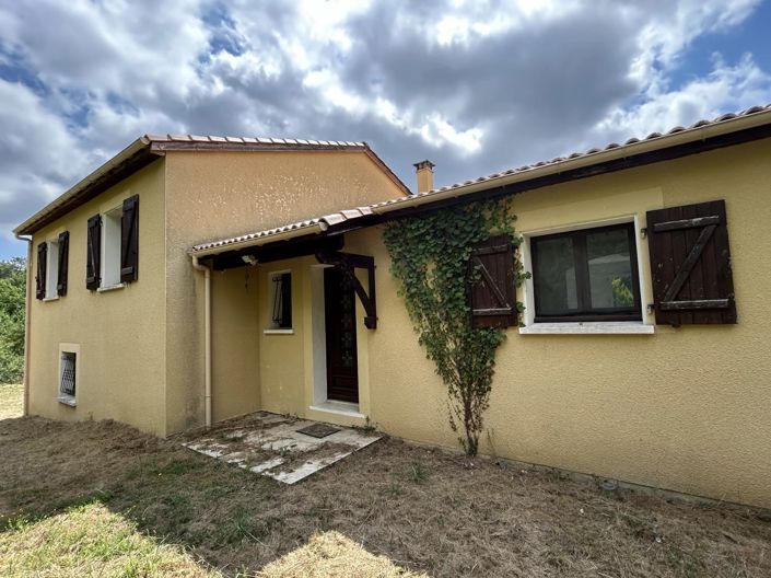 Image No.1-4 Bed House for sale