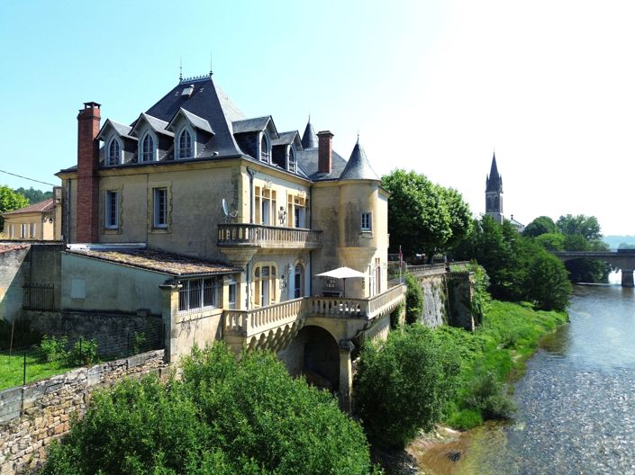 Image No.1-5 Bed House for sale