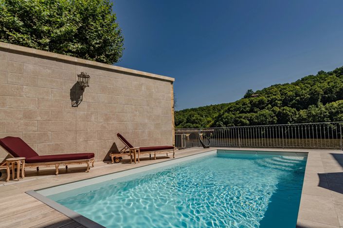 Image No.2-5 Bed House for sale