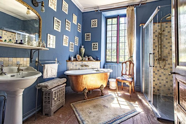 Image No.7-8 Bed House for sale