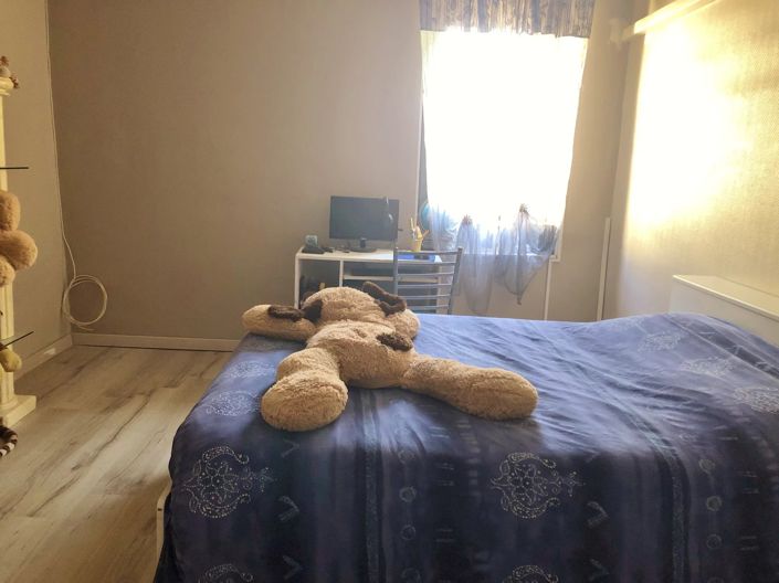 Image No.11-5 Bed House for sale