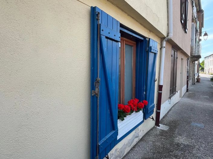 Image No.1-3 Bed House for sale