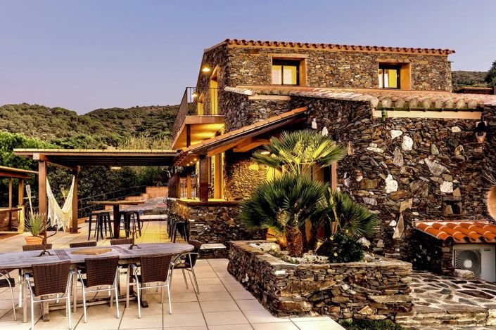 Image No.12-4 Bed House for sale