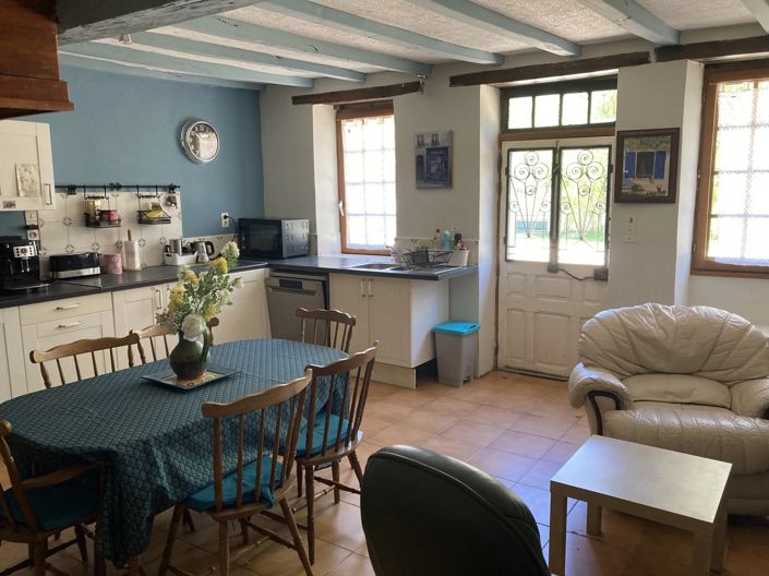 Image No.12-6 Bed House for sale