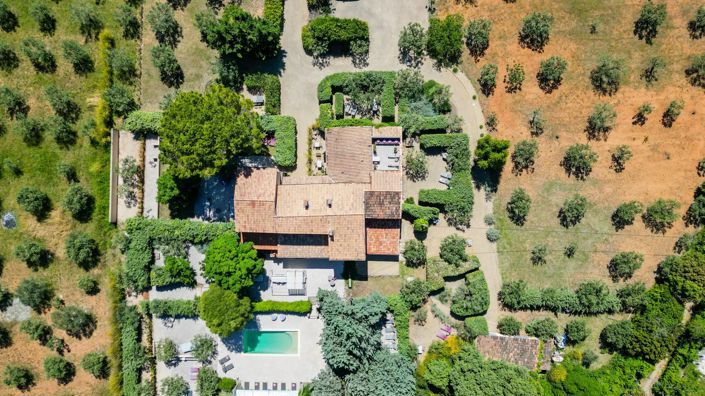 Image No.2-8 Bed House for sale