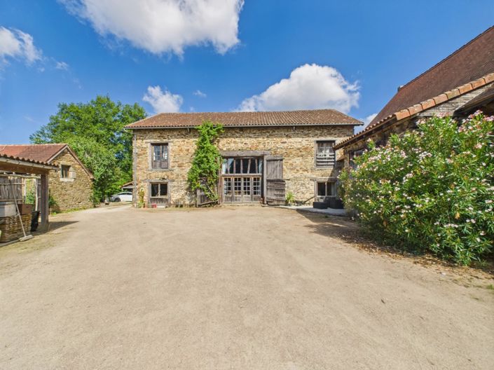 Image No.11-Ferme de 9 chambres à vendre à Mialet