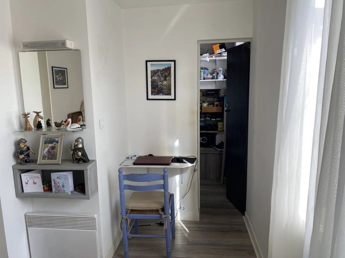 Image No.10-3 Bed House for sale