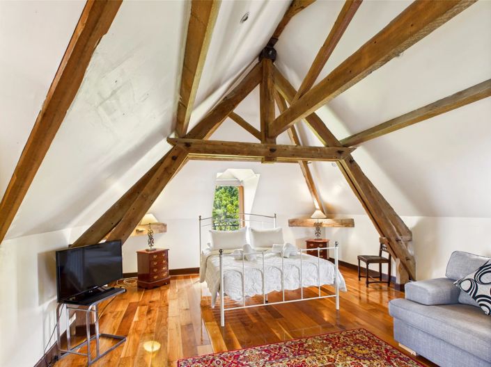 Image No.14-5 Bed House for sale