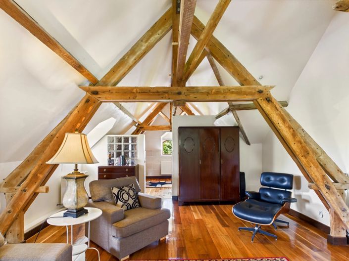 Image No.15-5 Bed House for sale