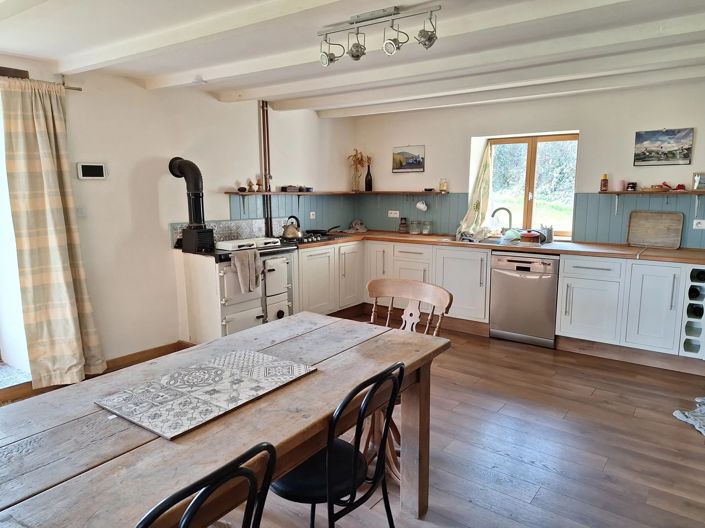 Image No.3-3 Bed House for sale