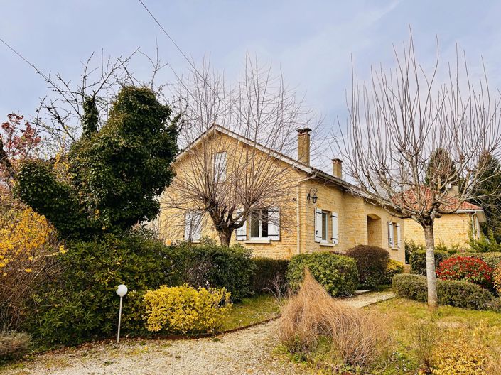 Image No.8-4 Bed House for sale