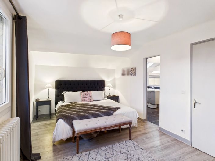 Image No.11-4 Bed House for sale