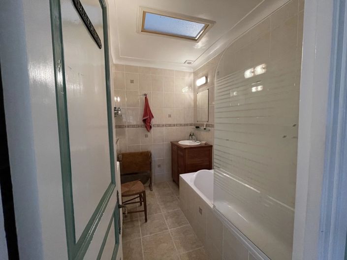 Image No.12-4 Bed Village House for sale