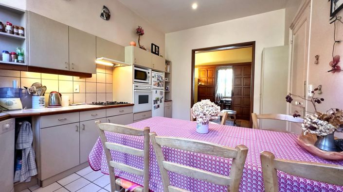 Image No.4-Commercial de 5 chambres à vendre à Boussac