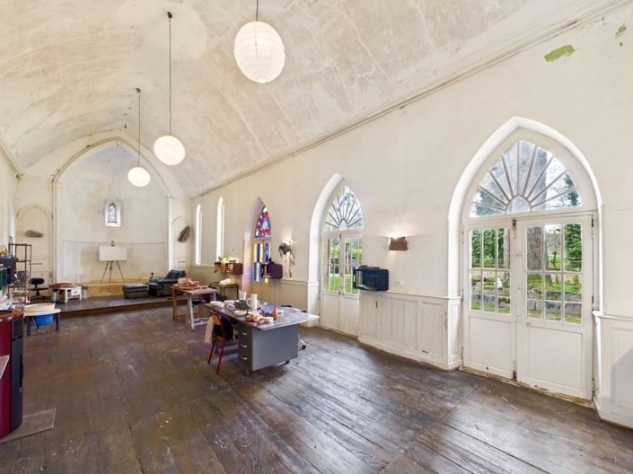 Image No.10-8 Bed House for sale