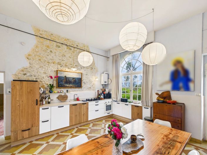 Image No.4-8 Bed House for sale