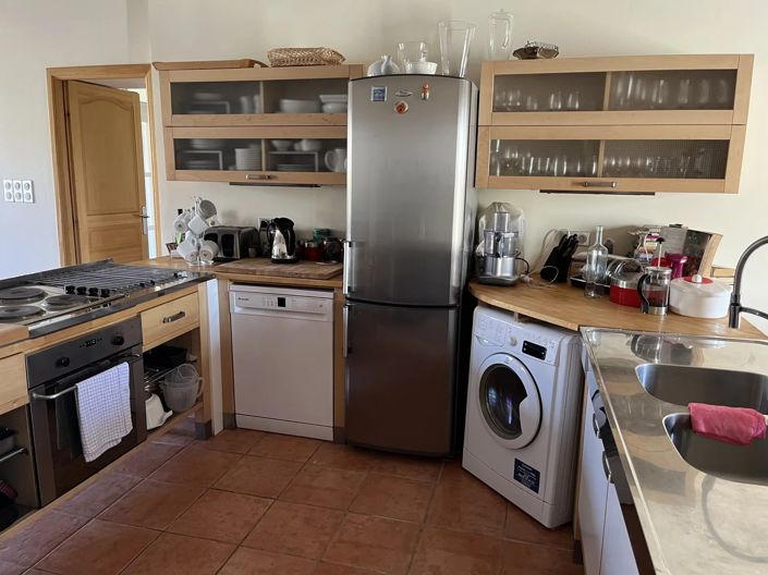 Image No.7-4 Bed House for sale