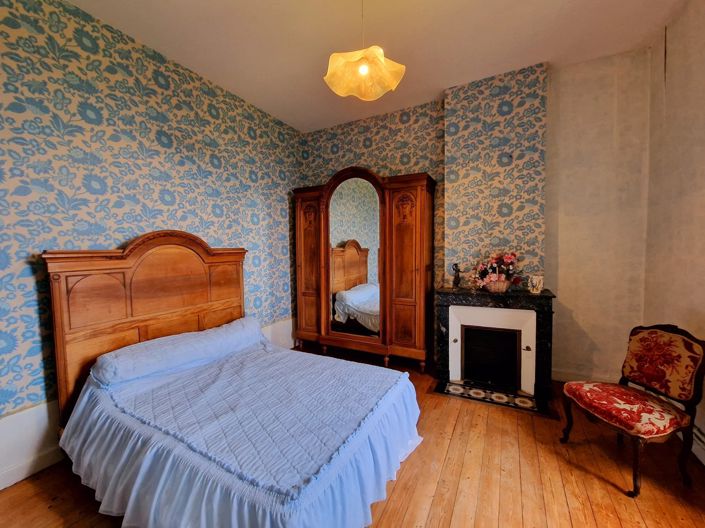 Image No.7-Maison de 9 chambres à vendre à Monprimblanc