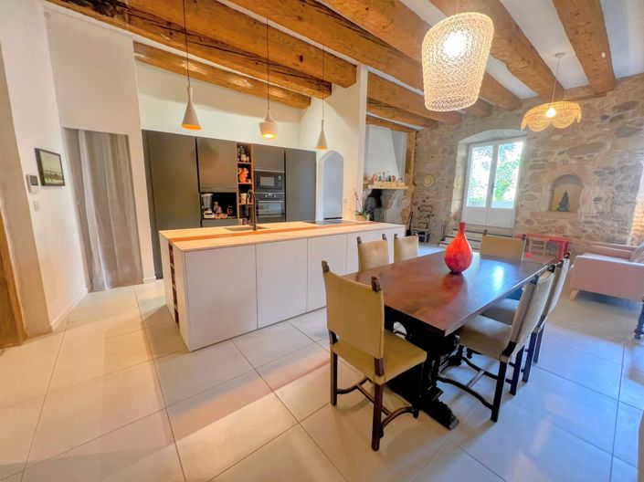 Image No.2-7 Bed House for sale