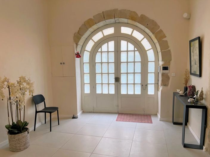 Image No.4-7 Bed House for sale
