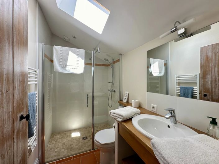 Image No.11-4 Bed Village House for sale