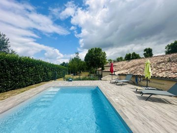 ab3e90c750bf84d94d0c3ac1da997e69ed64c2f928403