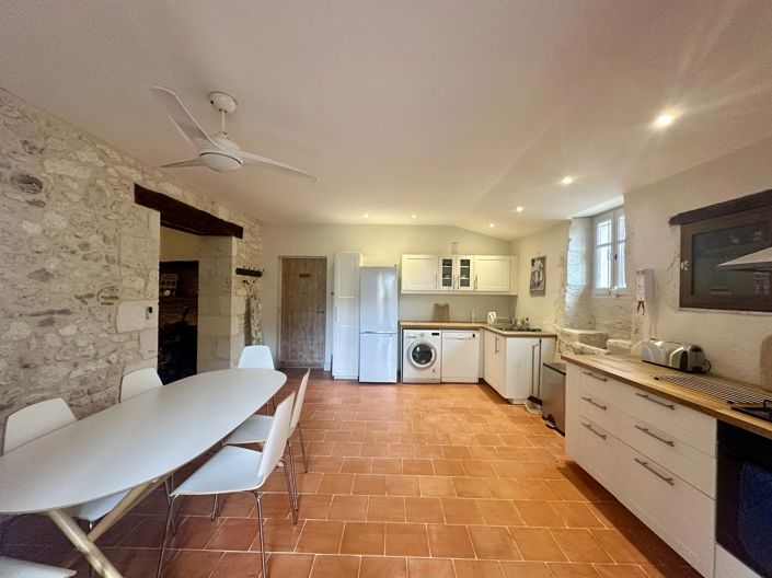 Image No.4-4 Bed Village House for sale