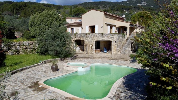 Image No.2-4 Bed House for sale