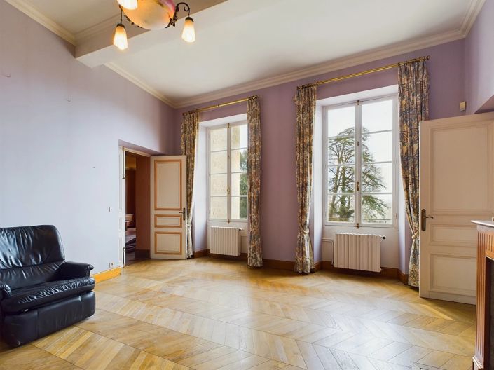 Image No.13-6 Bed House for sale