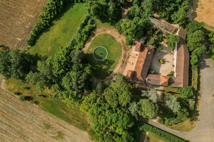 Image No.2-6 Bed House for sale