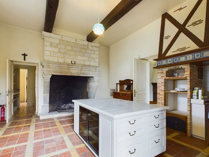 Image No.4-6 Bed House for sale