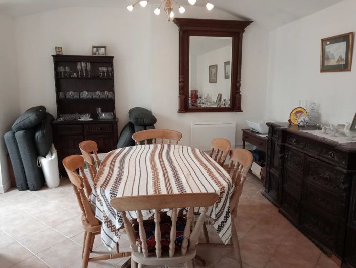 Image No.7-3 Bed House for sale