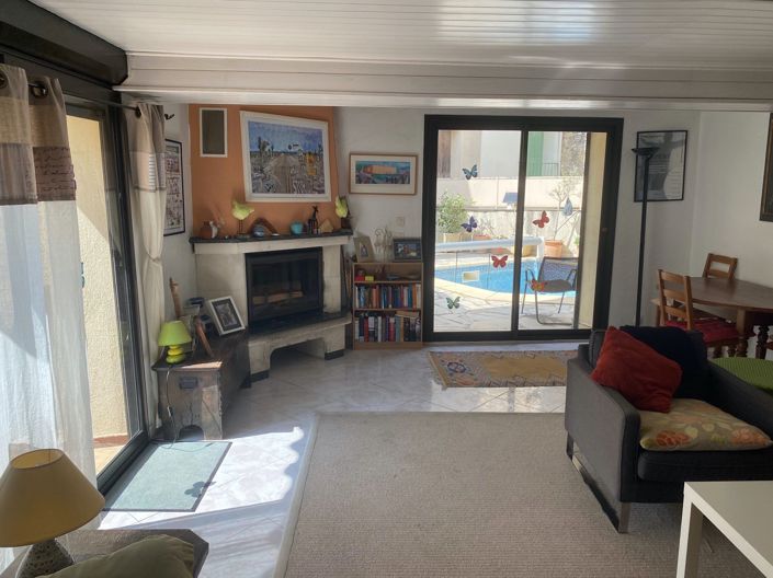 Image No.3-3 Bed House for sale