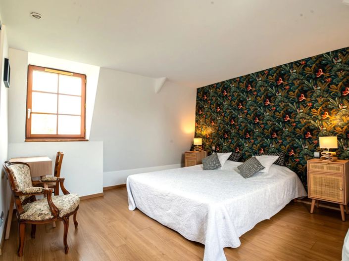 Image No.13-11 Bed House for sale